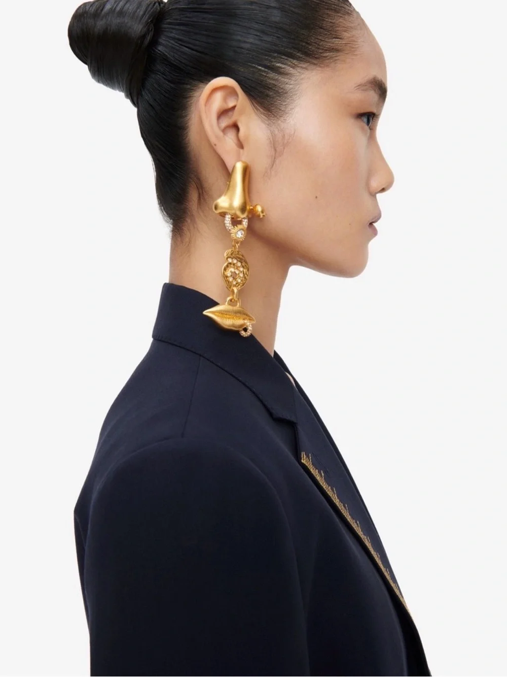 Luxurious Gold Drop Earrings with Pearl Accents